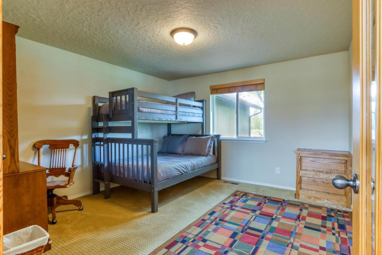 Meadow Walk Cabin ラ・パイン エクステリア 写真